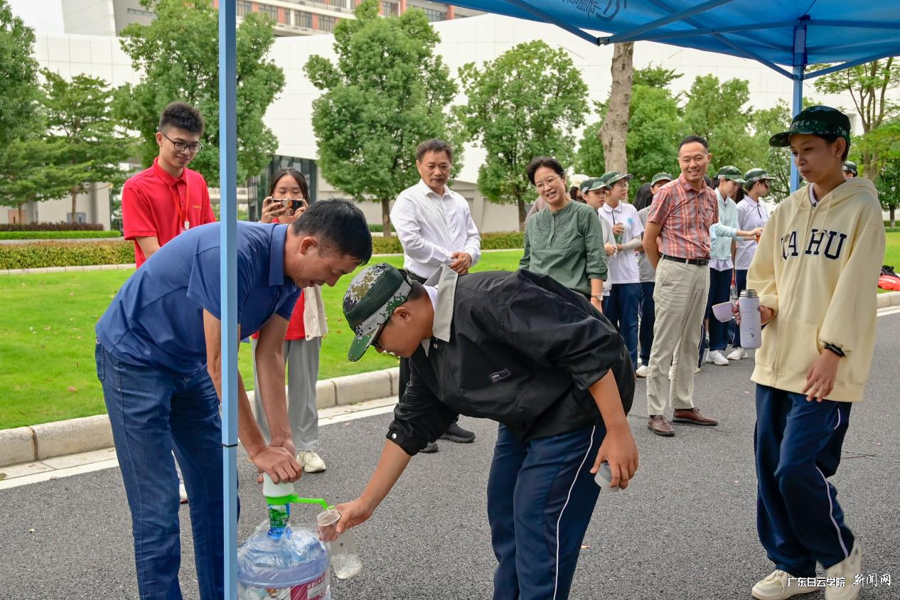 图片 4.png 图片 4.png