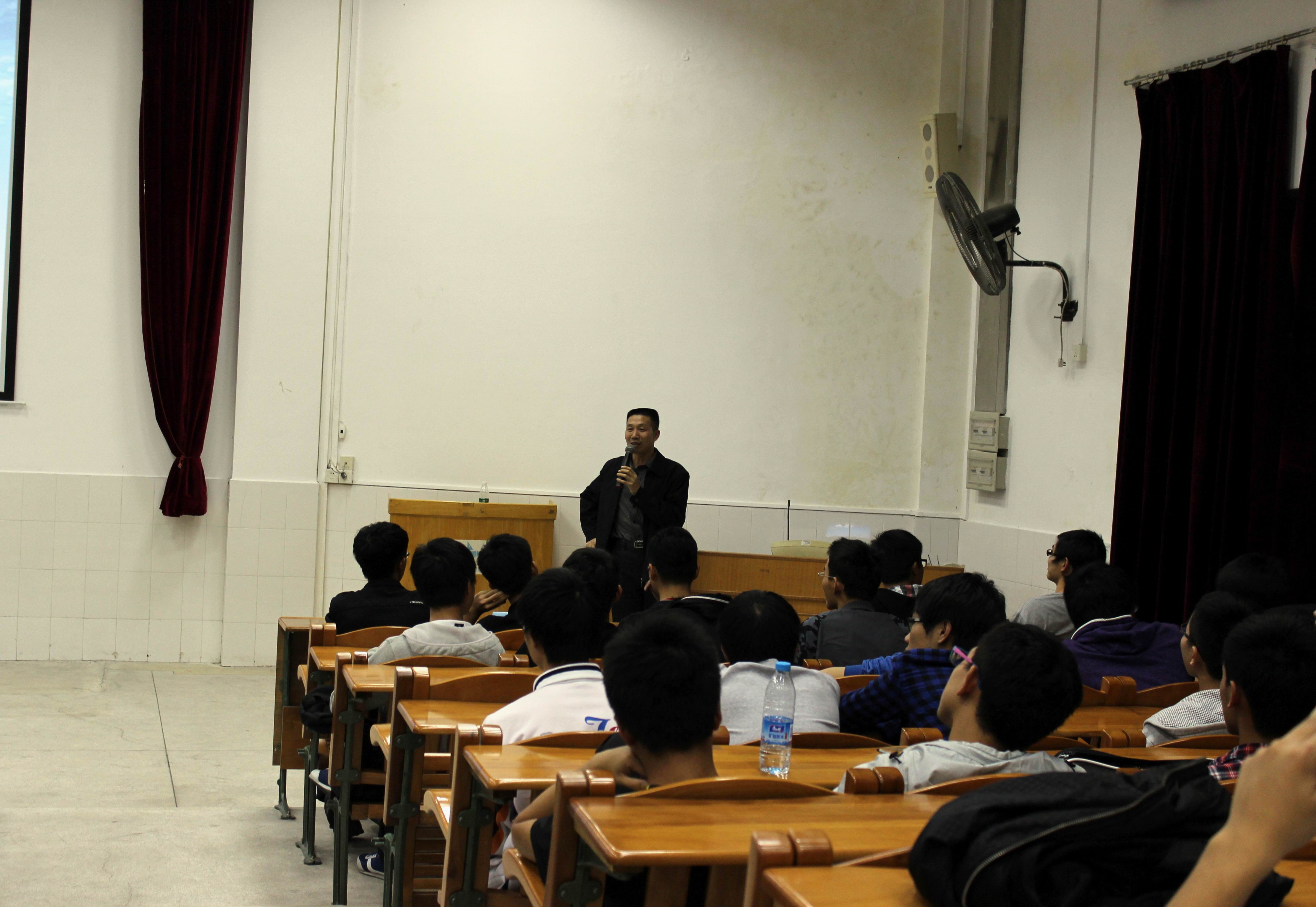 刘传明书记作总结讲话