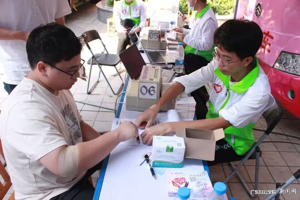 图片 1.png 图片 1.png