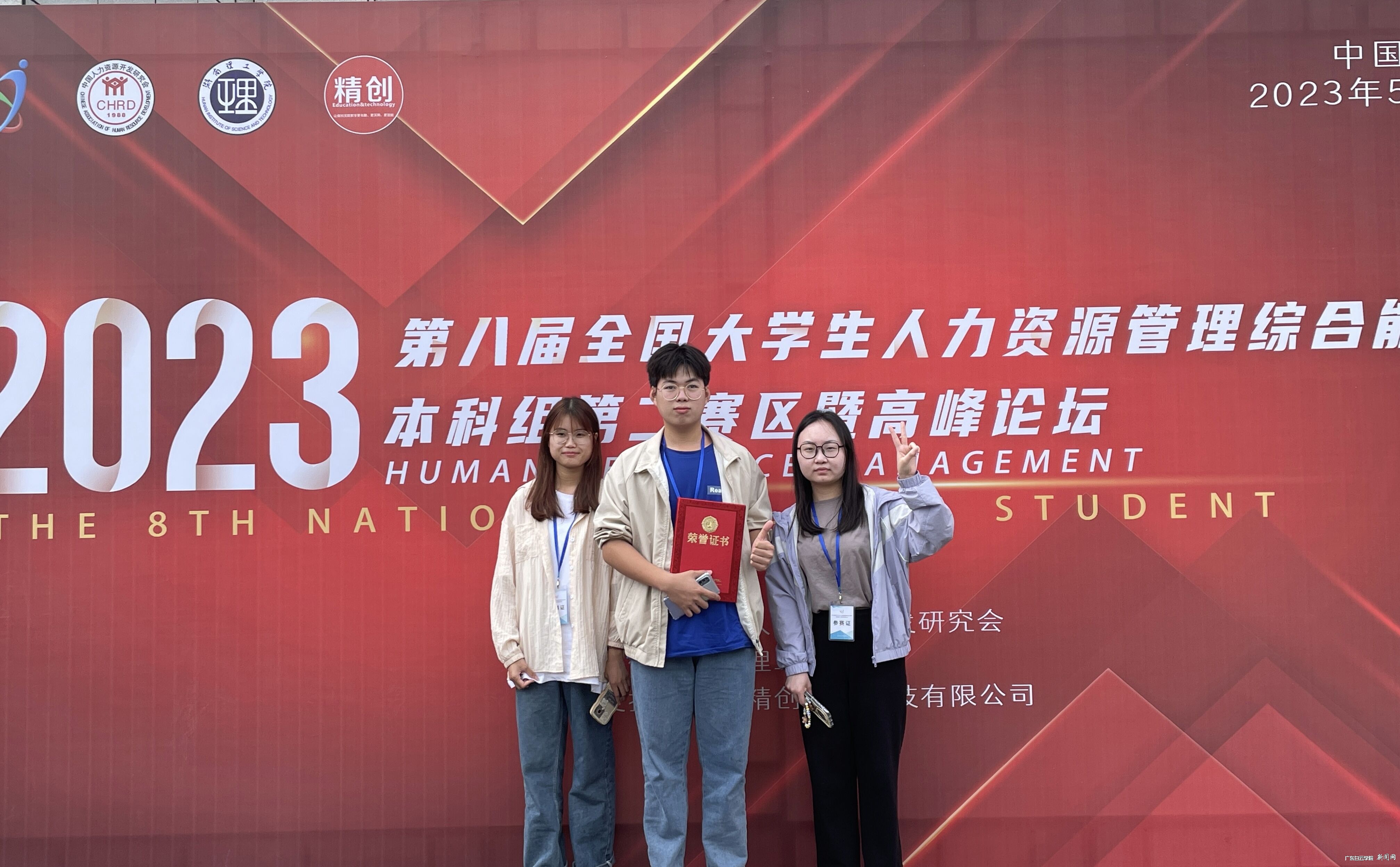 {}XO@TA17_73`@4$1@D75MW.jpg {}XO@TA17_73`@4$1@D75MW.jpg