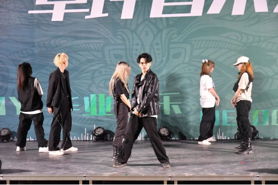 wps104.png wps104.png