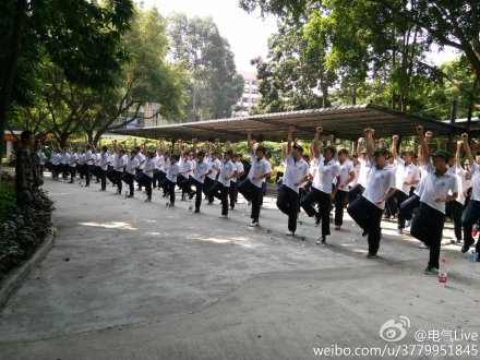 我们的傲然而立,飒爽英姿