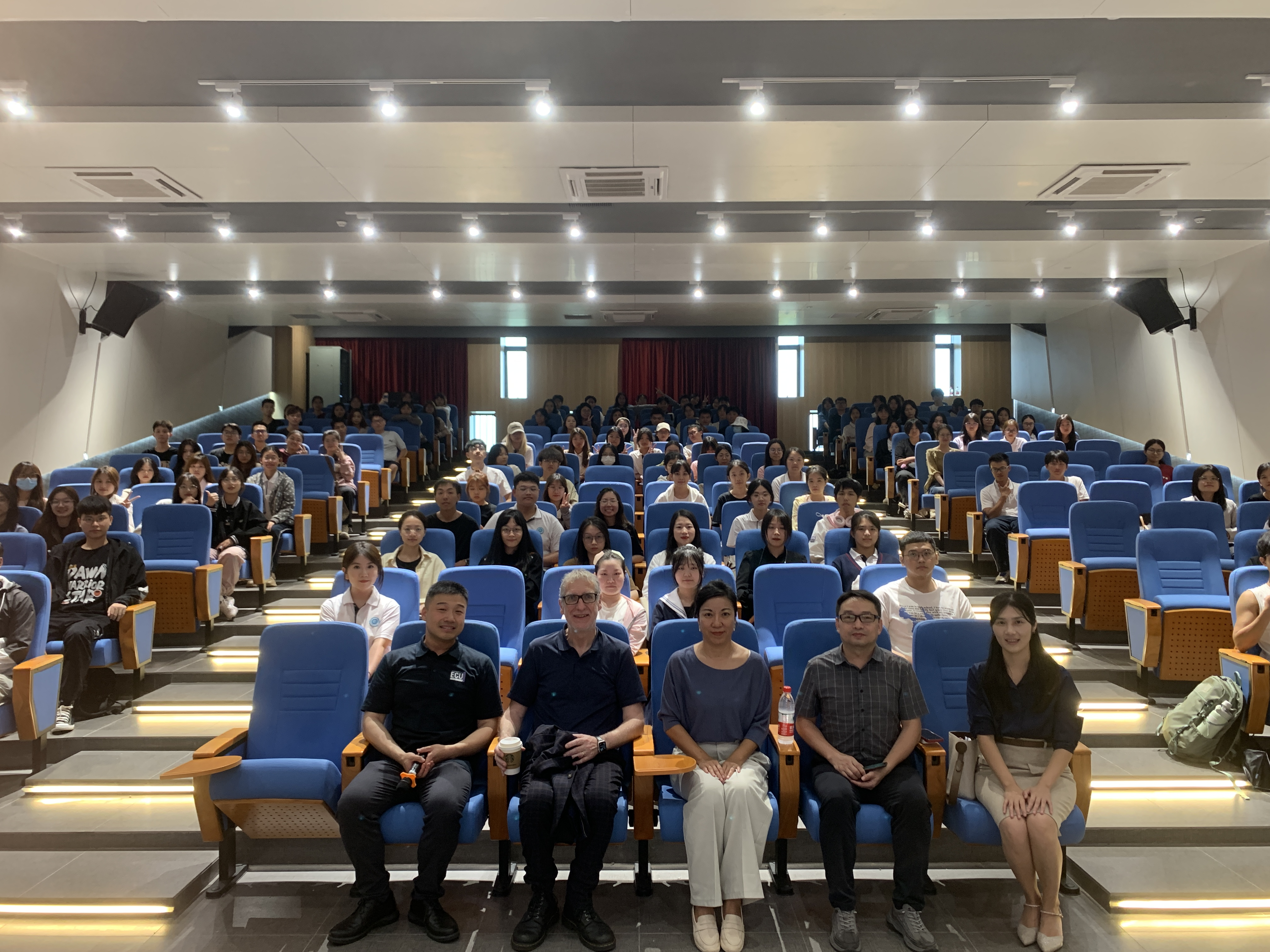 图片 2.png 图片 2.png