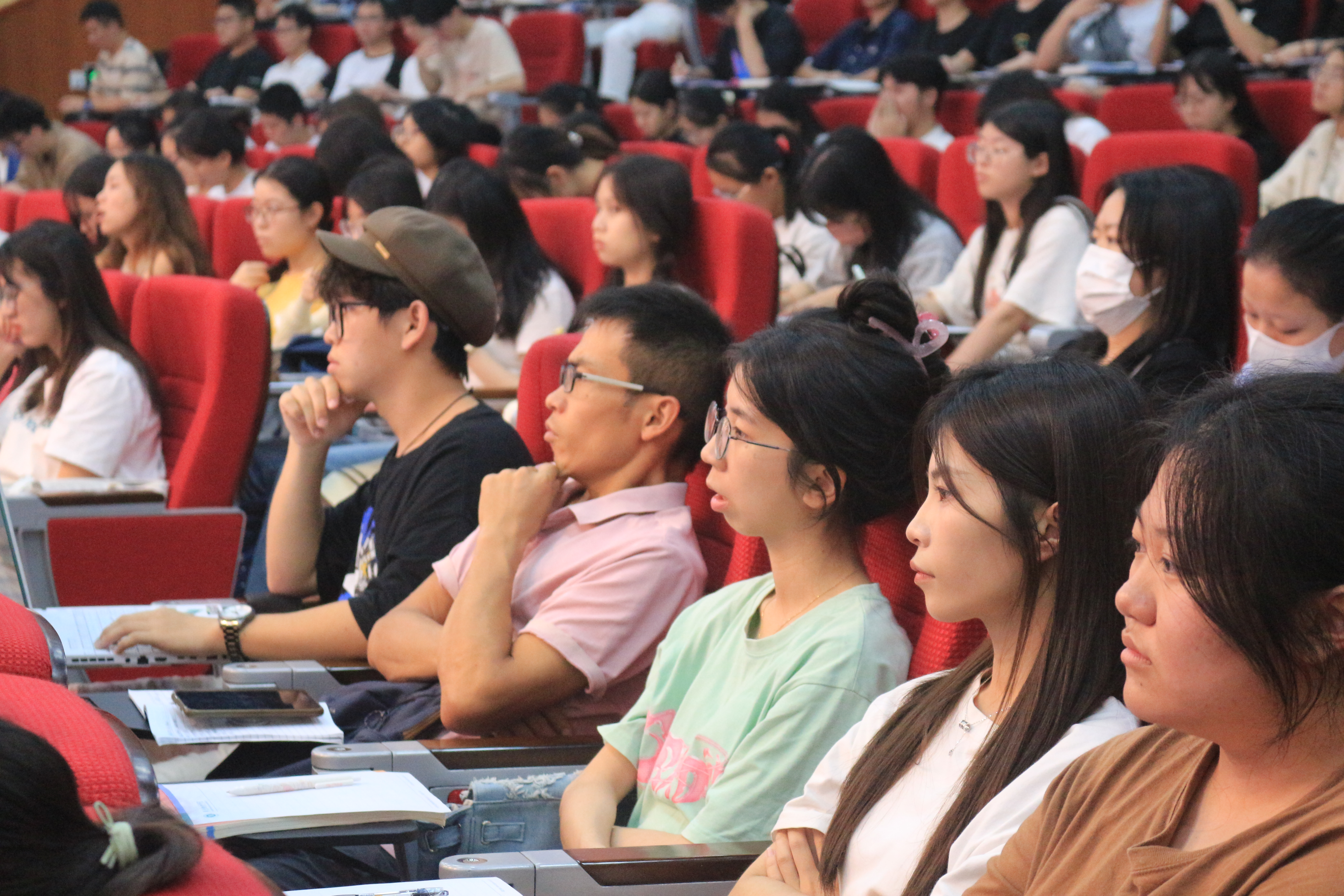 图片 2.png 图片 2.png